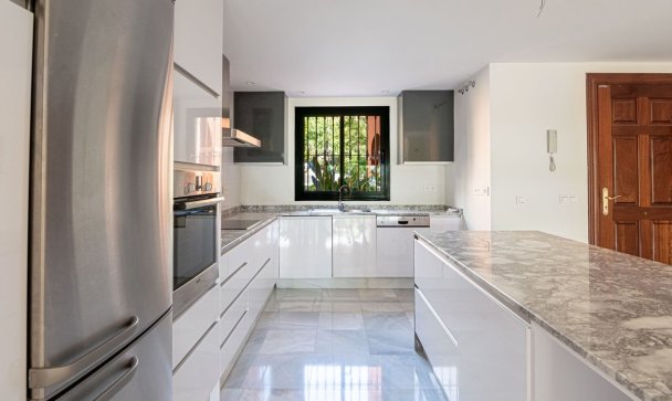 apartment - Resale - Benahavís - La Quinta