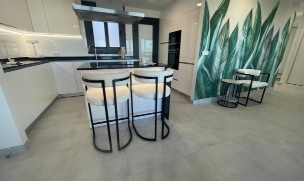 apartment - Resale - Estepona - Atalaya
