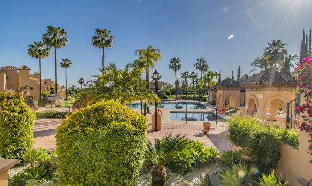 apartment - Resale - Estepona - Atalaya