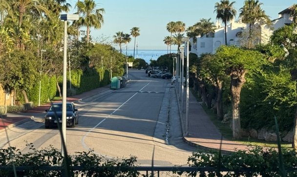 apartment - Resale - Estepona - Costalita