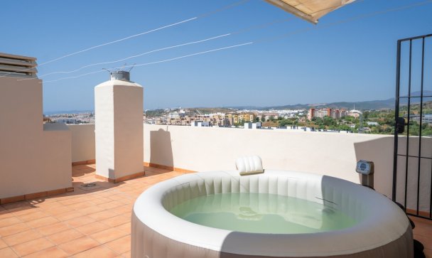 apartment - Resale - Estepona - Estepona Centro