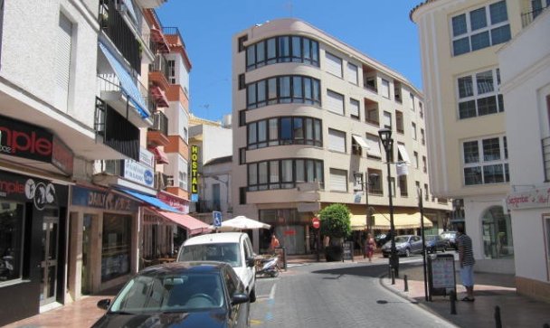 apartment - Resale - Estepona - Estepona Centro