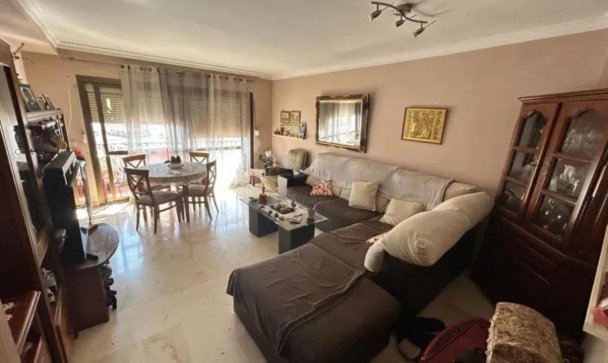 apartment - Resale - Estepona - Estepona Centro