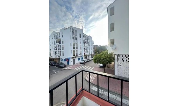 apartment - Resale - Estepona - Estepona Centro