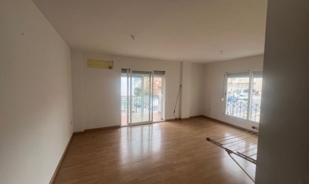 apartment - Resale - Estepona - Estepona Centro