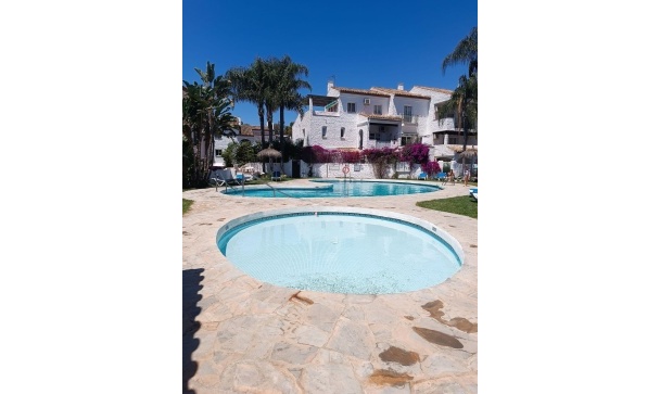 apartment - Resale - Estepona - Estepona Centro