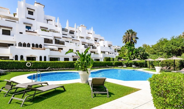 apartment - Resale - Estepona - Estepona Centro