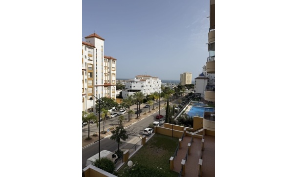 apartment - Resale - Estepona - Estepona Centro