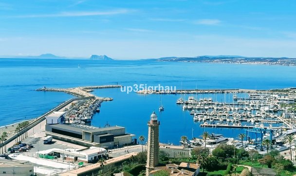 apartment - Resale - Estepona - Estepona Centro