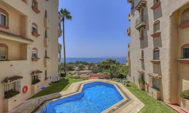 apartment - Resale - Estepona - Estepona Centro
