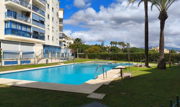 apartment - Resale - Estepona - Estepona Centro