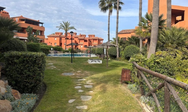 apartment - Resale - Estepona - Estepona Centro