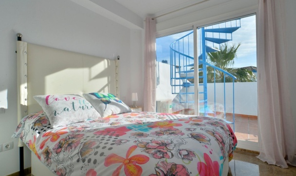 apartment - Resale - Estepona - Estepona Centro