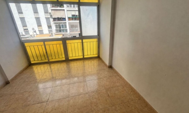 apartment - Resale - Estepona - Estepona Centro