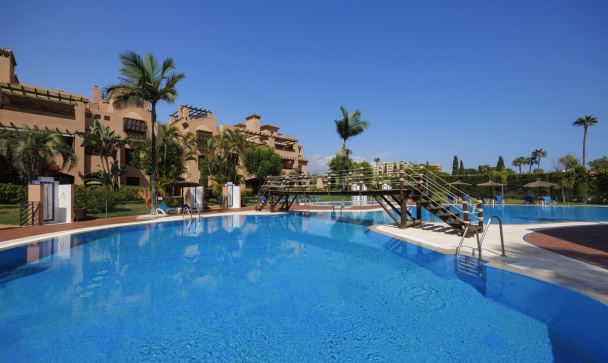 apartment - Resale - Estepona - Estepona Centro