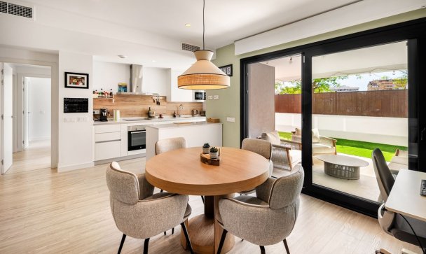 apartment - Resale - Estepona - Estepona Centro