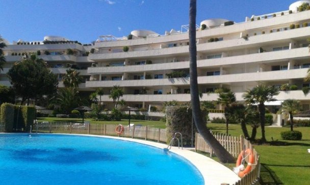 apartment - Resale - Estepona - Estepona Centro