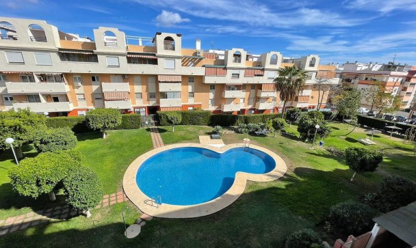 apartment - Resale - Estepona - Estepona Centro