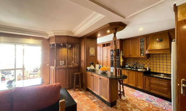 apartment - Resale - Estepona - Estepona Centro