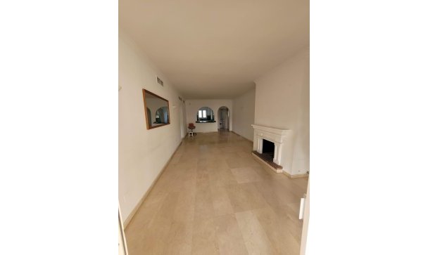 apartment - Resale - Estepona - Estepona Centro