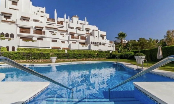 apartment - Resale - Estepona - Selwo