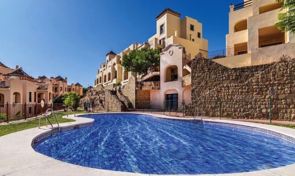 apartment - Resale - Estepona - Valle Romano