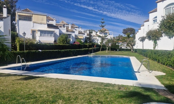 apartment - Resale - Marbella - Costabella