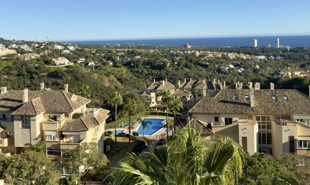 apartment - Resale - Marbella - Elviria