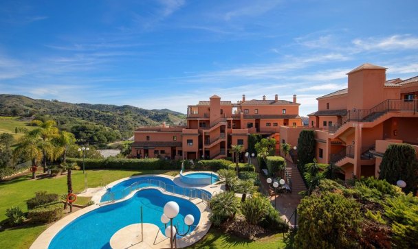 apartment - Resale - Marbella - Elviria