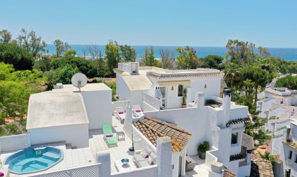 apartment - Resale - Marbella - Elviria