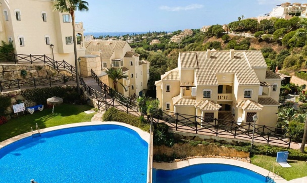 apartment - Resale - Marbella - Elviria