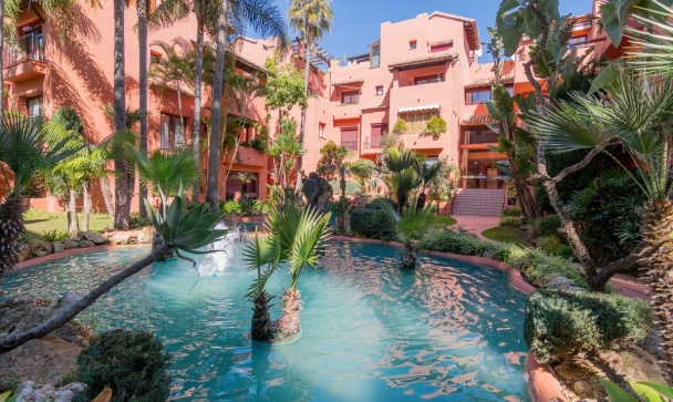 apartment - Resale - Marbella - Elviria