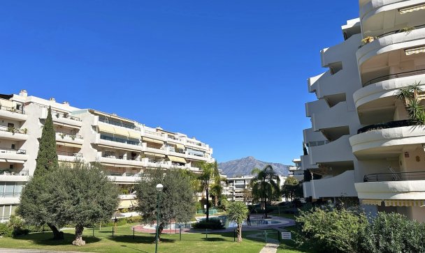 apartment - Resale - Marbella - Guadalmina Alta