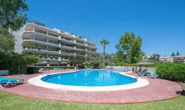 apartment - Resale - Marbella - Guadalmina Alta