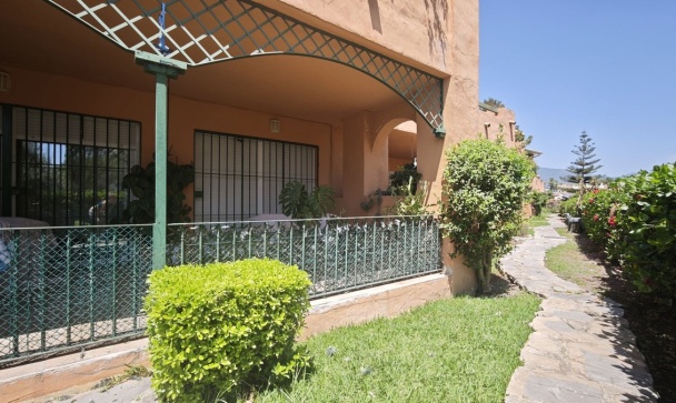 apartment - Resale - Marbella - Guadalmina Alta