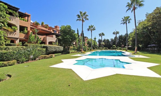 apartment - Resale - Marbella - Guadalmina Baja