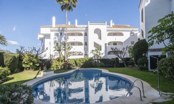 apartment - Resale - Marbella - Guadalmina Baja