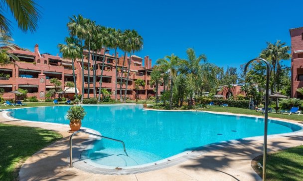 apartment - Resale - Marbella - Guadalmina Baja