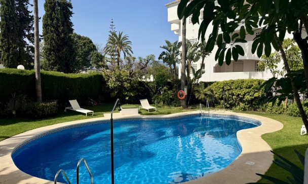 apartment - Resale - Marbella - Guadalmina Baja