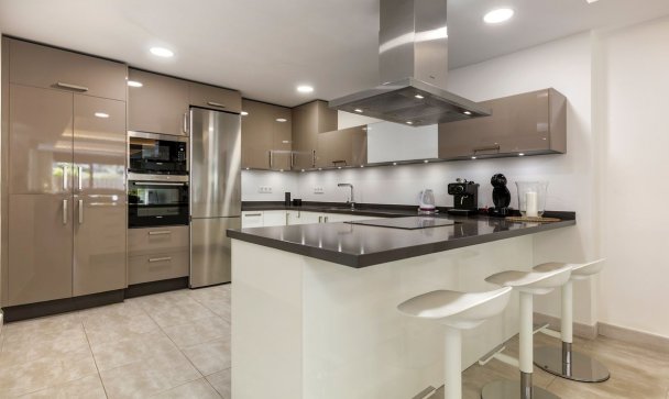 apartment - Resale - Marbella - Nueva Andalucía