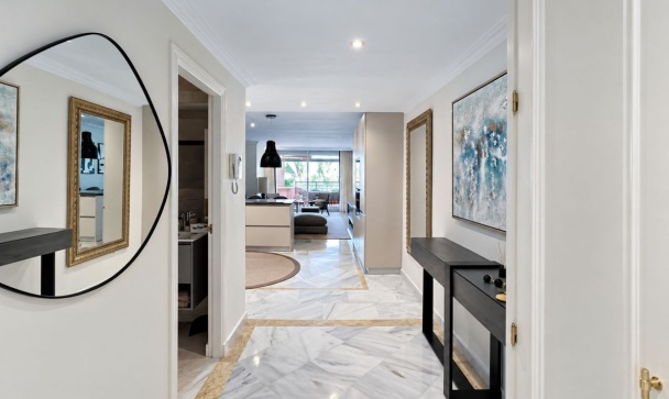 apartment - Resale - Marbella - Nueva Andalucía
