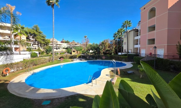 apartment - Resale - Marbella - Nueva Andalucía