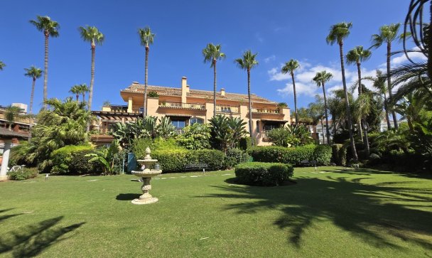 apartment - Resale - Marbella - Puerto Banús