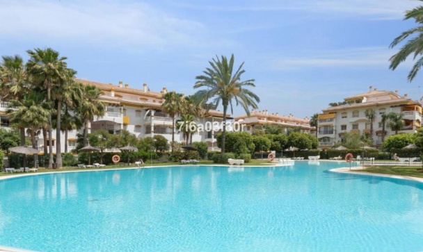 apartment - Resale - Marbella - Puerto Banús