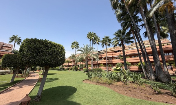 apartment - Resale - Marbella - Puerto Banús