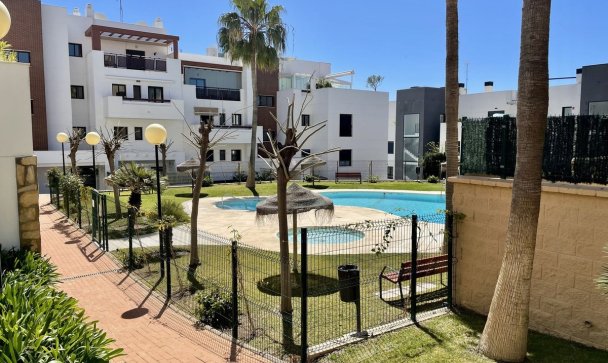 apartment - Resale - Mijas - La Cala