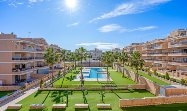 apartment - Resale - Orihuela - Villamartin