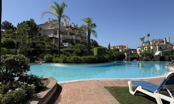 apartment - Wiederverkauf - Benahavís - Benahavís Centro