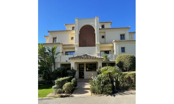 apartment - Wiederverkauf - Benahavís - Benahavís Centro