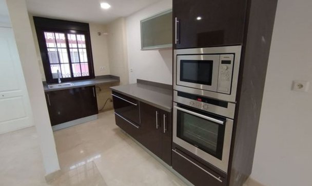 apartment - Wiederverkauf - Benalmadena - Benalmadena Costa